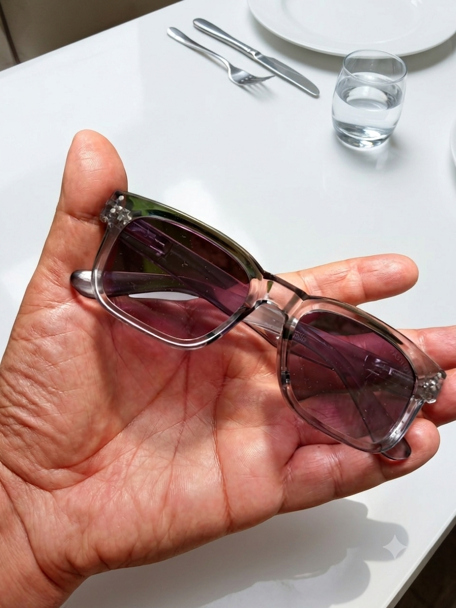 عینک آفتابی مدل ویفرر (Wayfarer)  زنانه و مردانه