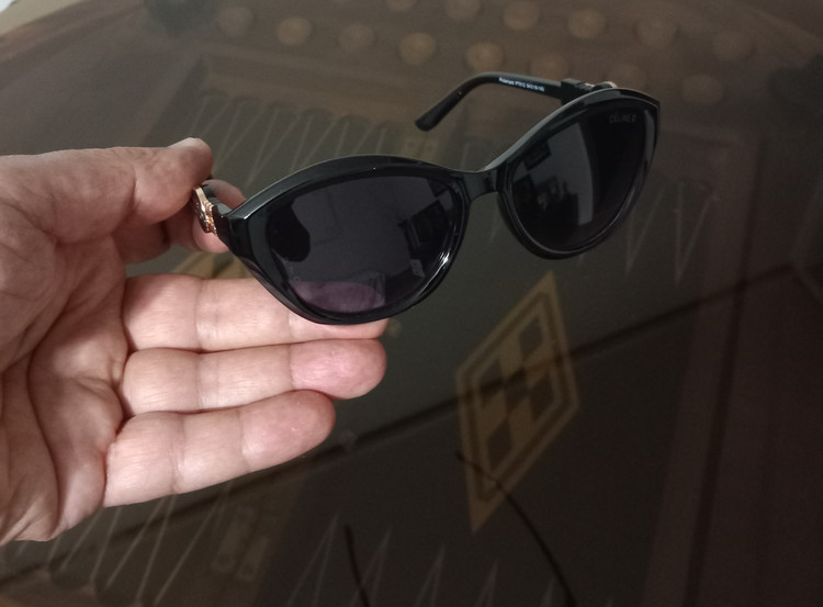 عینک آفتابی زنانه سلین ( CELINE ) پلارایز و UV400