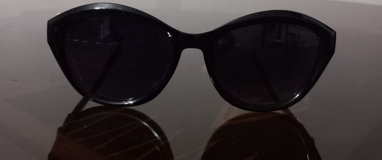عینک آفتابی زنانه سلین ( CELINE ) پلارایز و UV400